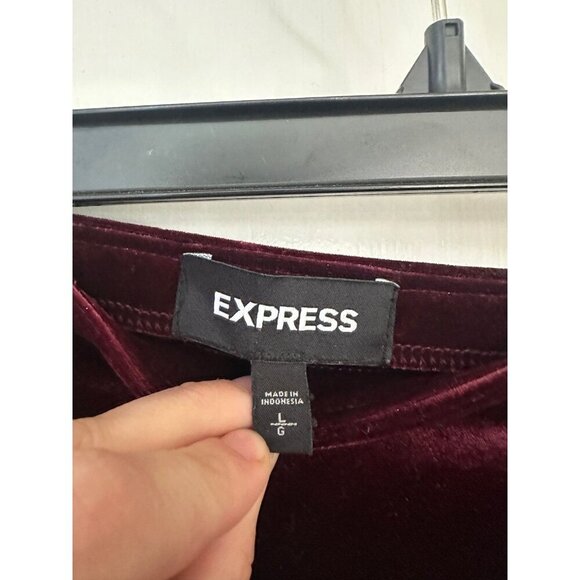 Express women’s size large maroon, velour skirt - Picture 4 of 7